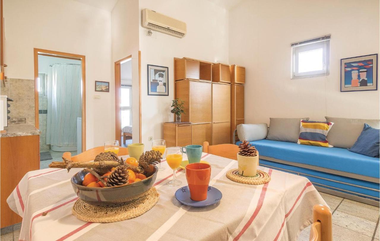 Lovely Apartment In Fazana With House Sea View Exteriér fotografie